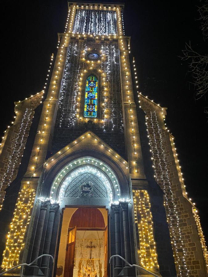 Mantilly Holiday Gite ภายนอก รูปภาพ